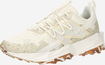 Chaussure de course 'Tektrel' new balance en beige : devant