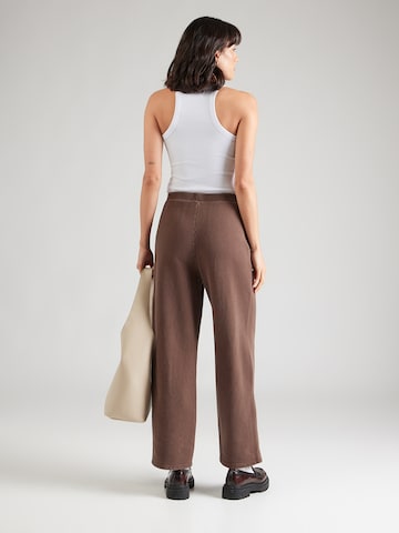 AMERICAN VINTAGE Loosefit Hose 'PLIZZY' in Braun