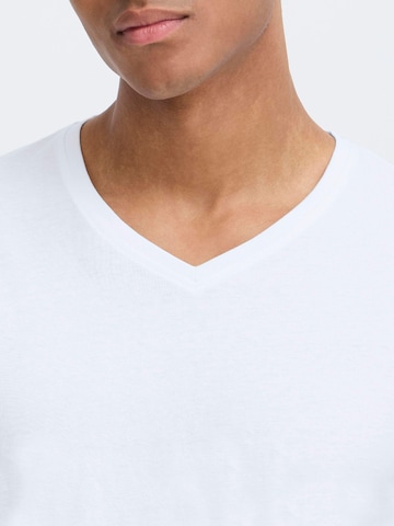 !Solid Shirt in Weiß