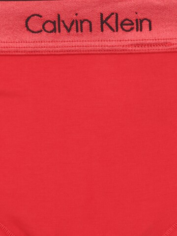 Calvin Klein Underwear Plus String in Red