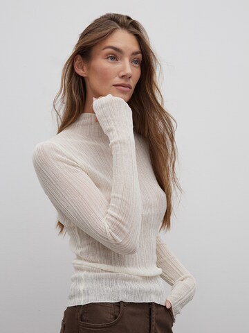 Maglietta di RÆRE by Lorena Rae in bianco