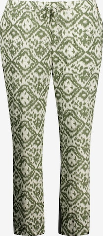 Pantalon 'Manola' Deeluxe en vert : devant