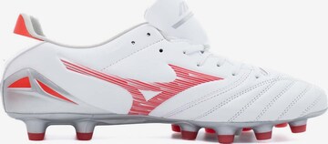 Chaussure de foot MIZUNO en blanc