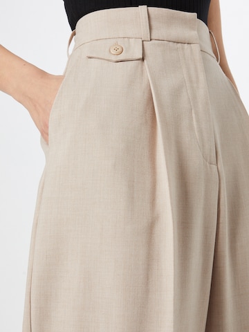 Samsøe Samsøe Loose fit Pleat-Front Pants in Beige