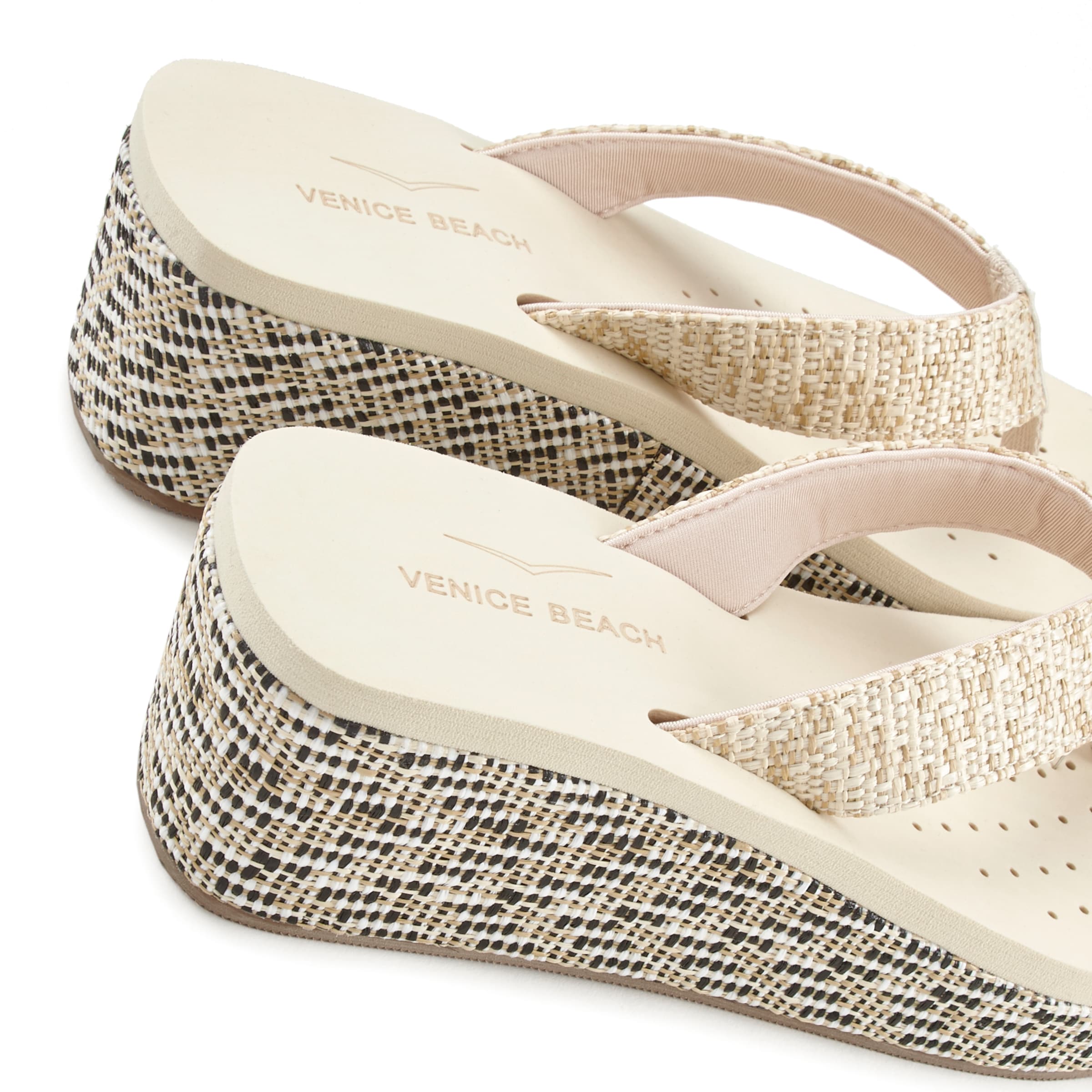 VENICE BEACH Pistokkaat värissä beige