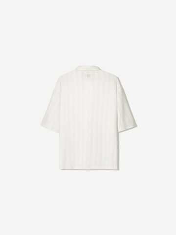 Bershka Comfort fit Ing - fehér