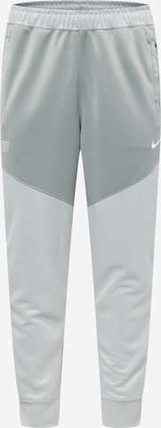 Pantalon Nike Sportswear en gris : devant