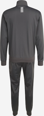 EA7 Emporio Armani Joggingdragt i grå