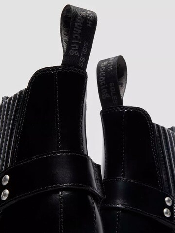 Dr. Martens Chelsea Boots in Black