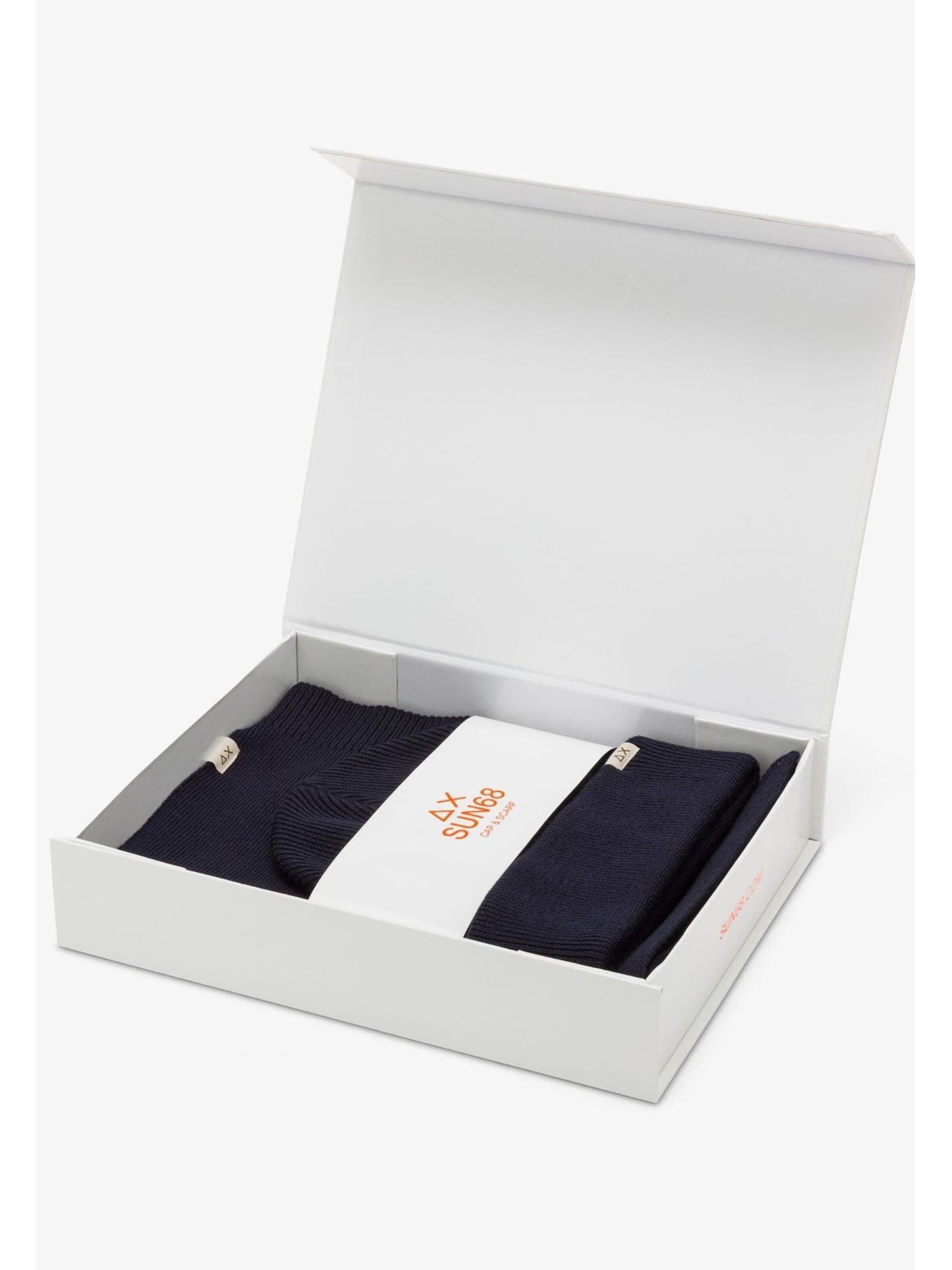 SUN68 Scarf 'Men's Wool Blend Beanie and Scarf Set Navy Blue' in Blue