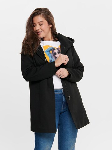 Cappotto invernale 'Sedona' di ONLY Carmakoma in nero: frontale