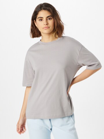 T-shirt Gina Tricot en gris : devant