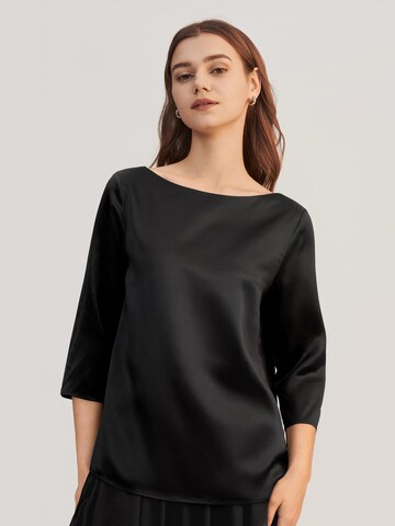 Lilysilk Blouse '3/4 Ärmel Seidenbluse mit Boot-Hals' in Zwart