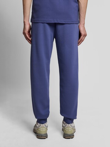 Lyle & Scott Tapered Trousers 'Ergonomic Seam' in Blue
