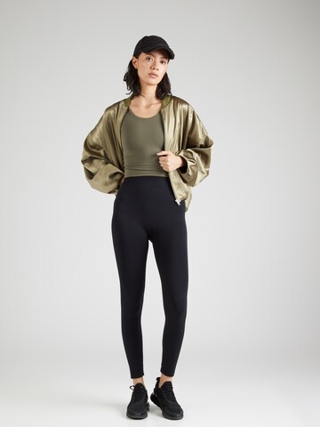Haut de sport 'EMEA' UNDER ARMOUR en vert
