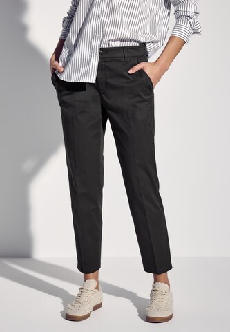 STREET ONE Regular Pleated Pants in Grey: front