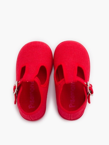 Chaussure basse Pisamonas en rouge