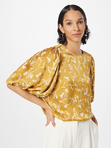 Copenhagen Muse Blouse 'MAE' in Geel: voorkant