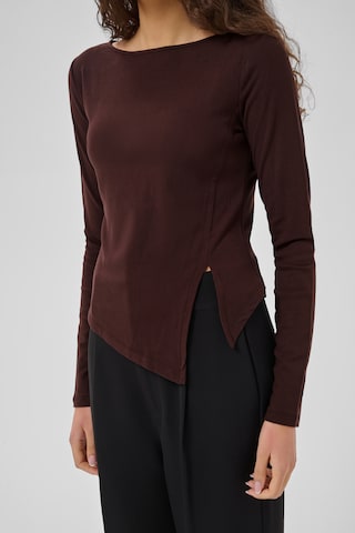 My Essential Wardrobe - Blusa en marrón