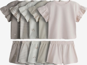 The Set Yöpuku värissä beige: etupuoli