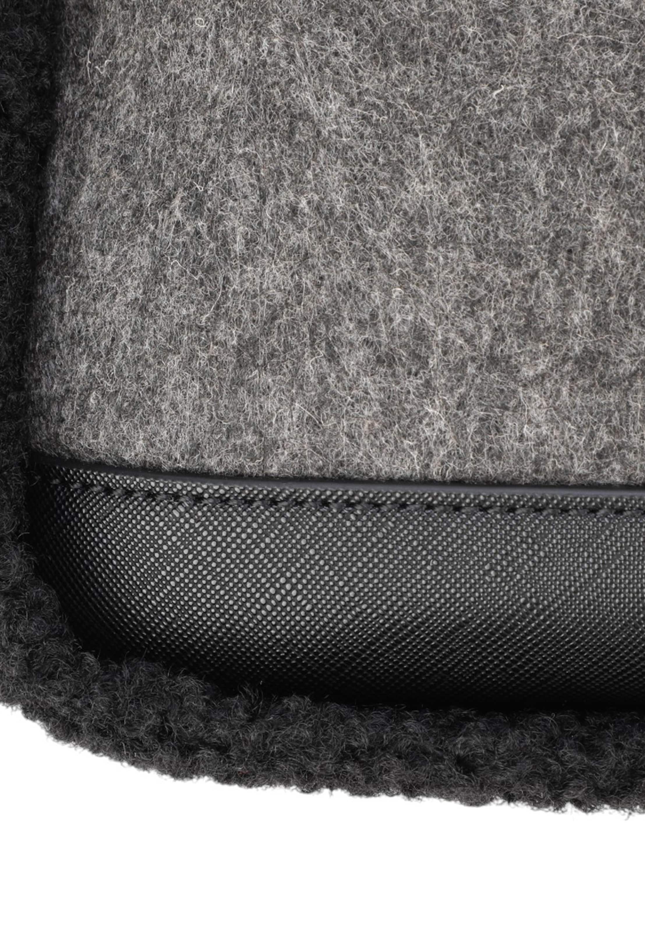 JOOP! Jeans Handbag 'Calduccio Yvette' in Black