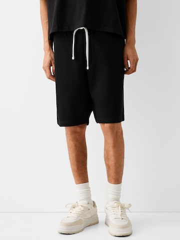 Loosefit Pantalon Bershka en noir : devant