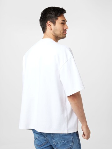 T-Shirt Preach en blanc