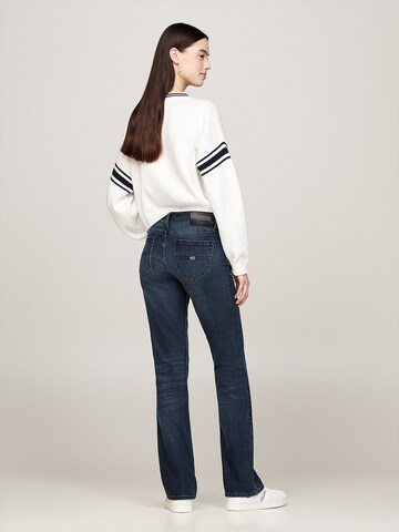 Tommy Jeans Bootcut Jeans 'MADDIE' i blå