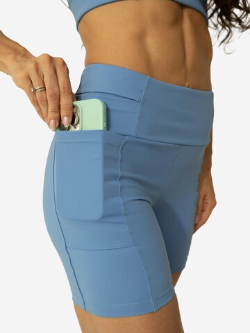 Tempus Own - Slimfit Calças de desporto em azul