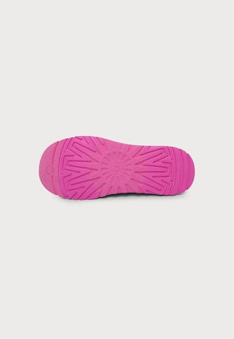 UGG Classic Flats 'Tazz' in Pink