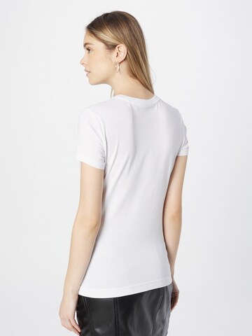 T-shirt 'ALVA' GUESS en blanc