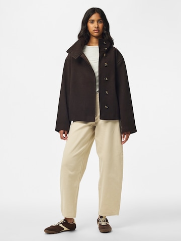 Cappotto di mezza stagione di PIECES in marrone