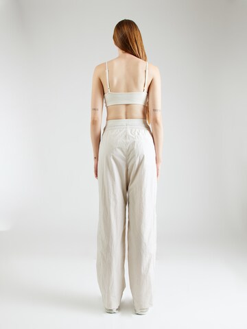 Nike Sportswear Wide leg Broek in Beige