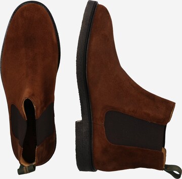 The Original Playboy Chelsea Boots in Braun