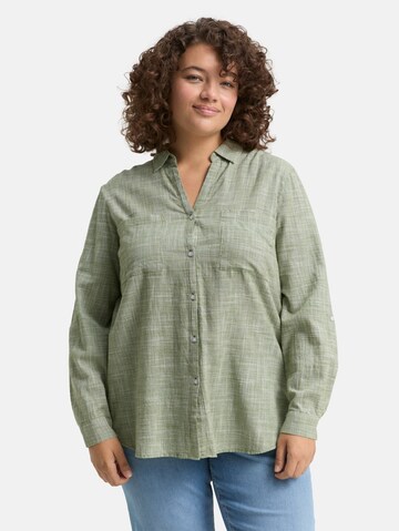 Tom Tailor Women + Blouse in Green: front