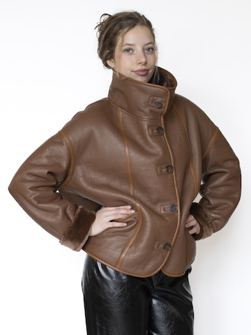 Just things we like - Chaqueta de invierno 'JIN Reversible  Shearling Jacket' en marrón