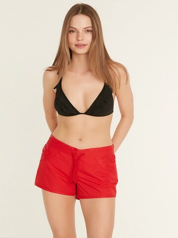 C&City Regular Board shorts in Red: front