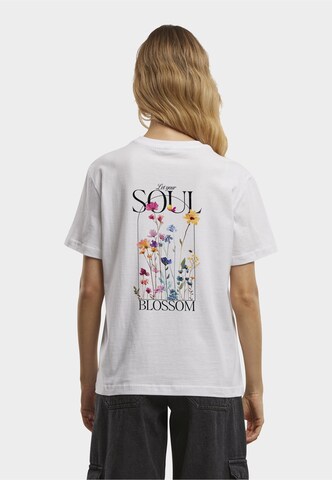T-shirt 'Let Your Soul Blossom' Miss Tee en blanc : devant