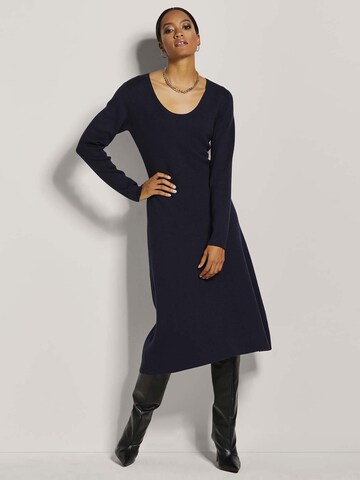 MADELEINE Gebreide jurk in Blauw