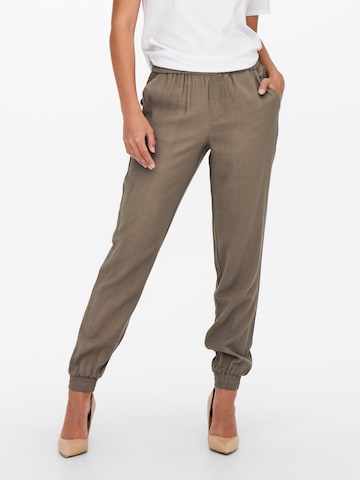 ONLY - Tapered Pantalón 'Kelda-Emery' en marrón: frente