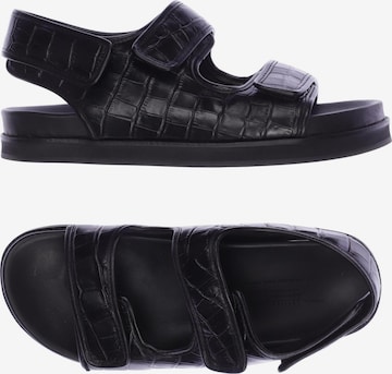 Arket Sandals & High-Heeled Sandals in 39 in Black: front