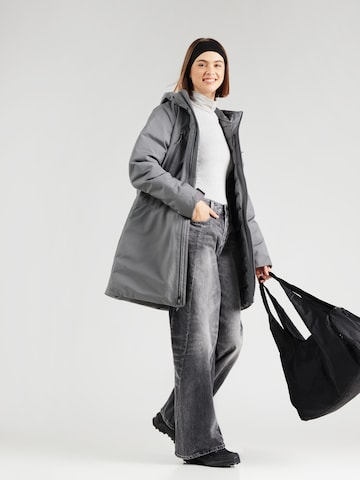 THE NORTH FACE Outdoormantel 'TNF RANGE' in Grau