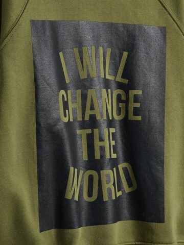 SOMETIME SOON Sweatshirt in Grün