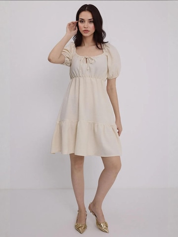 Bigdart Jurk 'Mini' in Beige: voorkant