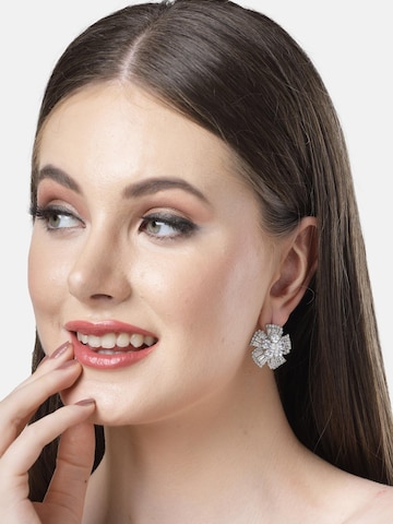 AVANT-GARDE PARIS Earrings 'Simonana' in White: front
