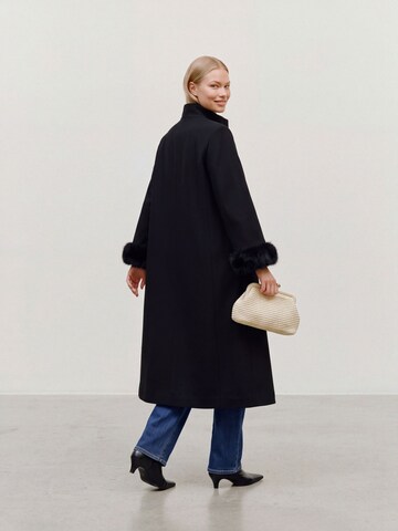 VERO MODA Winter coat in Black