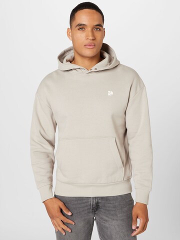 TOM TAILOR DENIM Sweatshirt in Grey: front