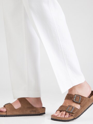 Abercrombie & Fitch Loosefit Hose in Weiß
