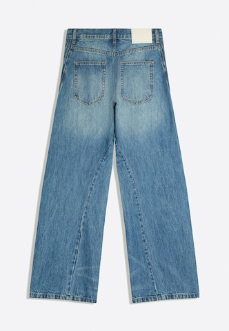 Bershka Zvonové kalhoty Džíny – modrá
