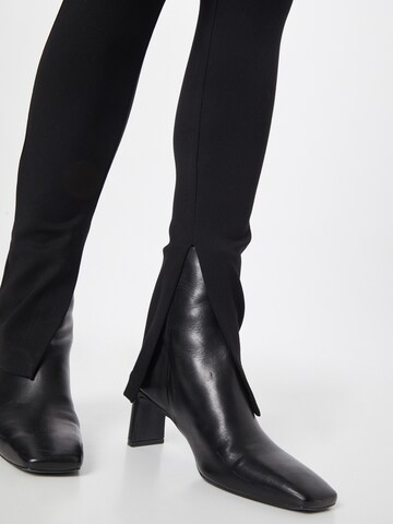 Slimfit Leggings 'TIA' di ONLY in nero